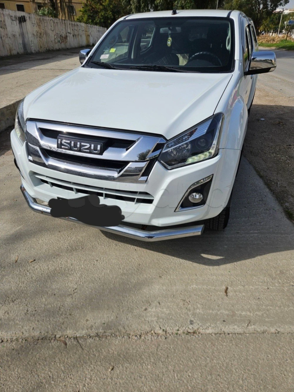 Carte voiture Isuzu D-Max
