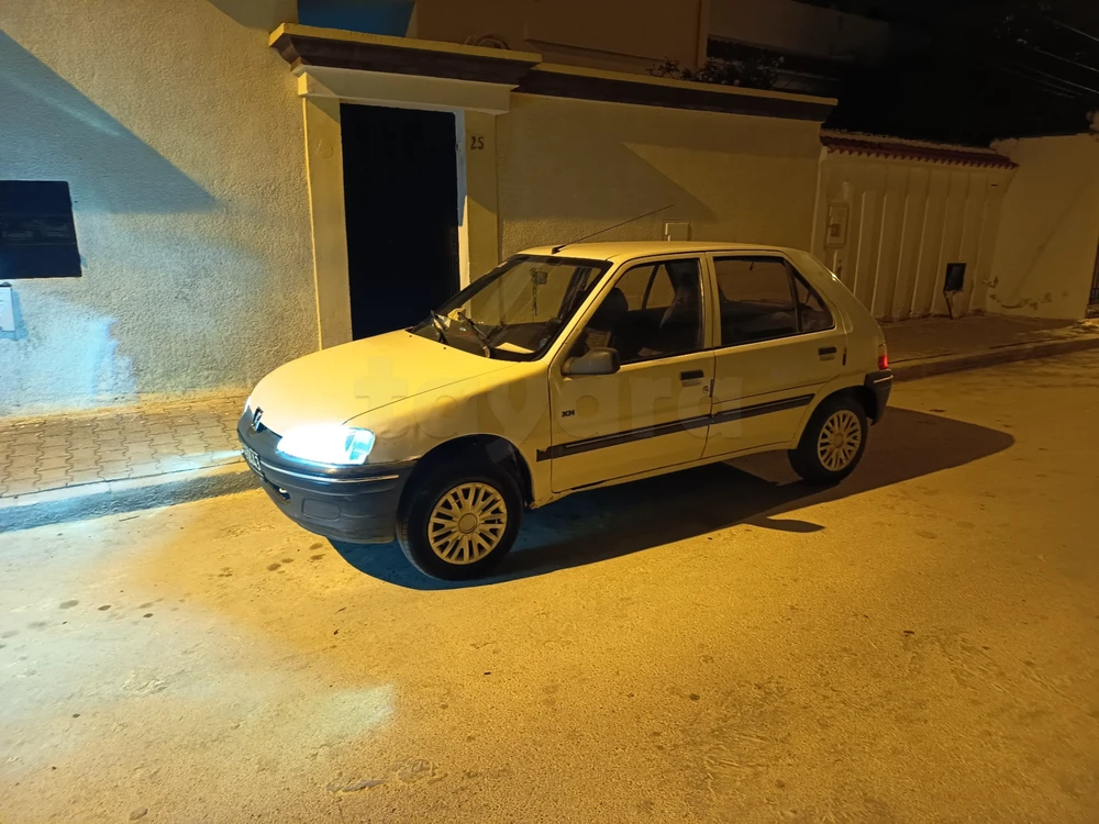 Peugeot 106