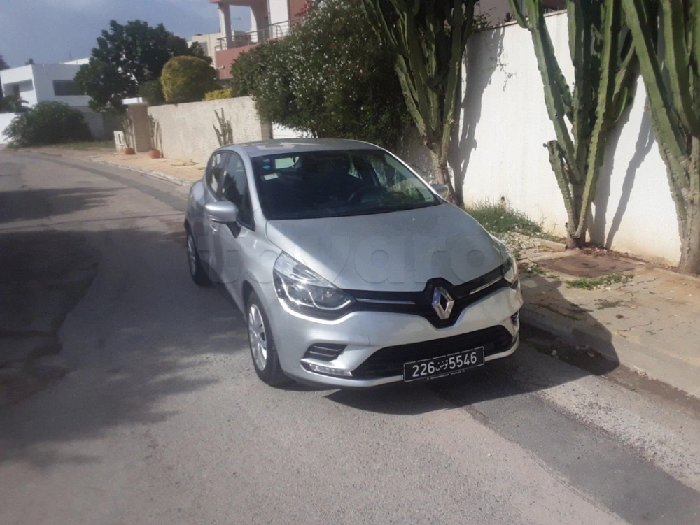 Carte voiture Renault Clio