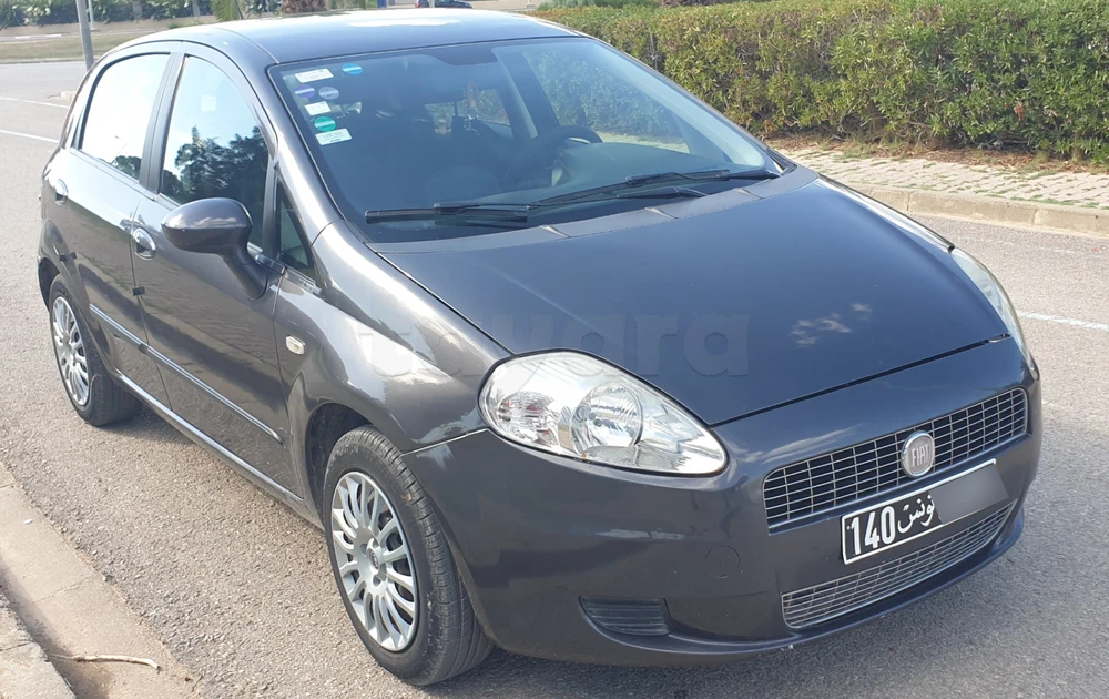 Carte voiture Fiat Grande Punto