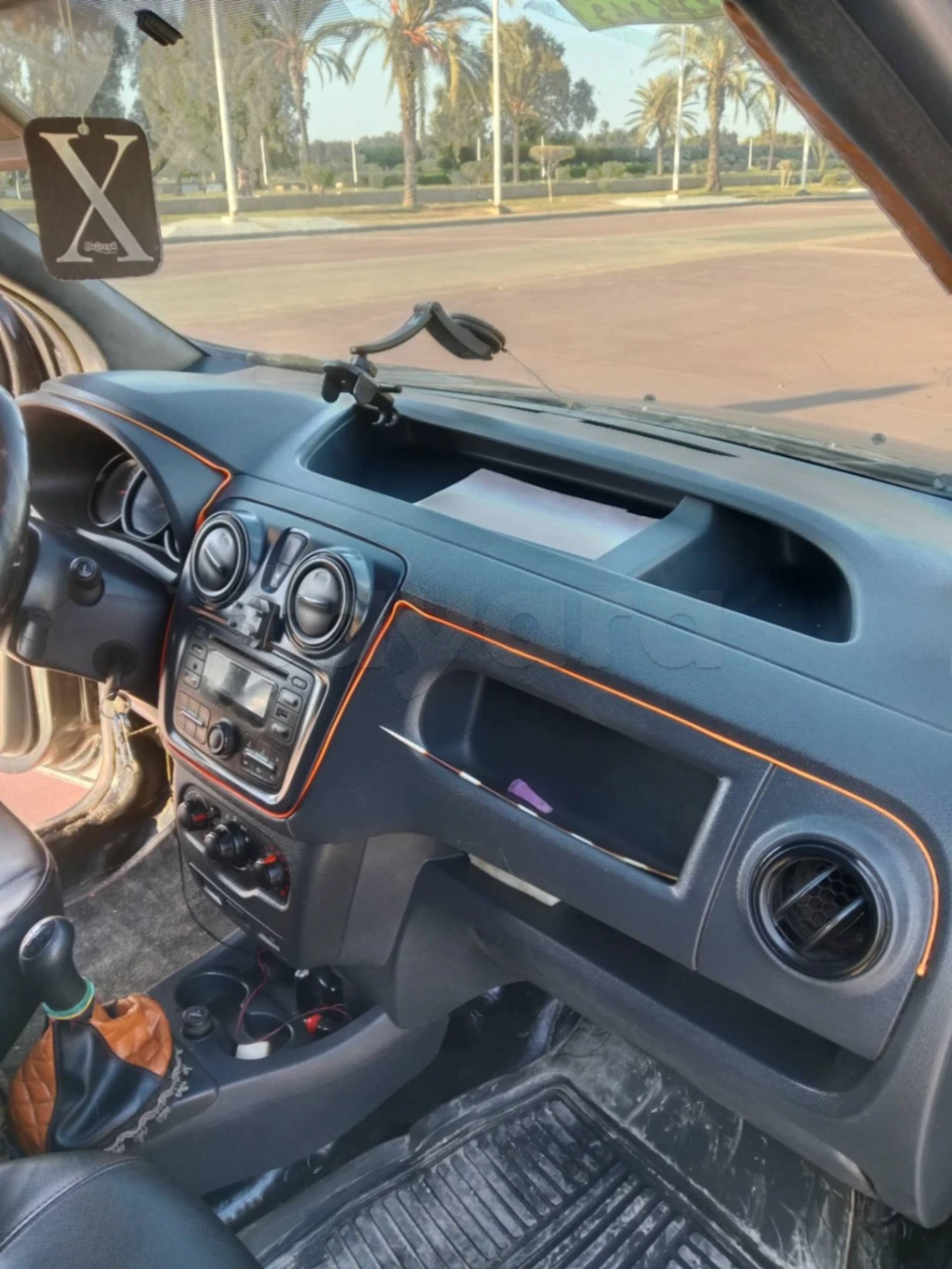 Carte voiture Dacia Dokker