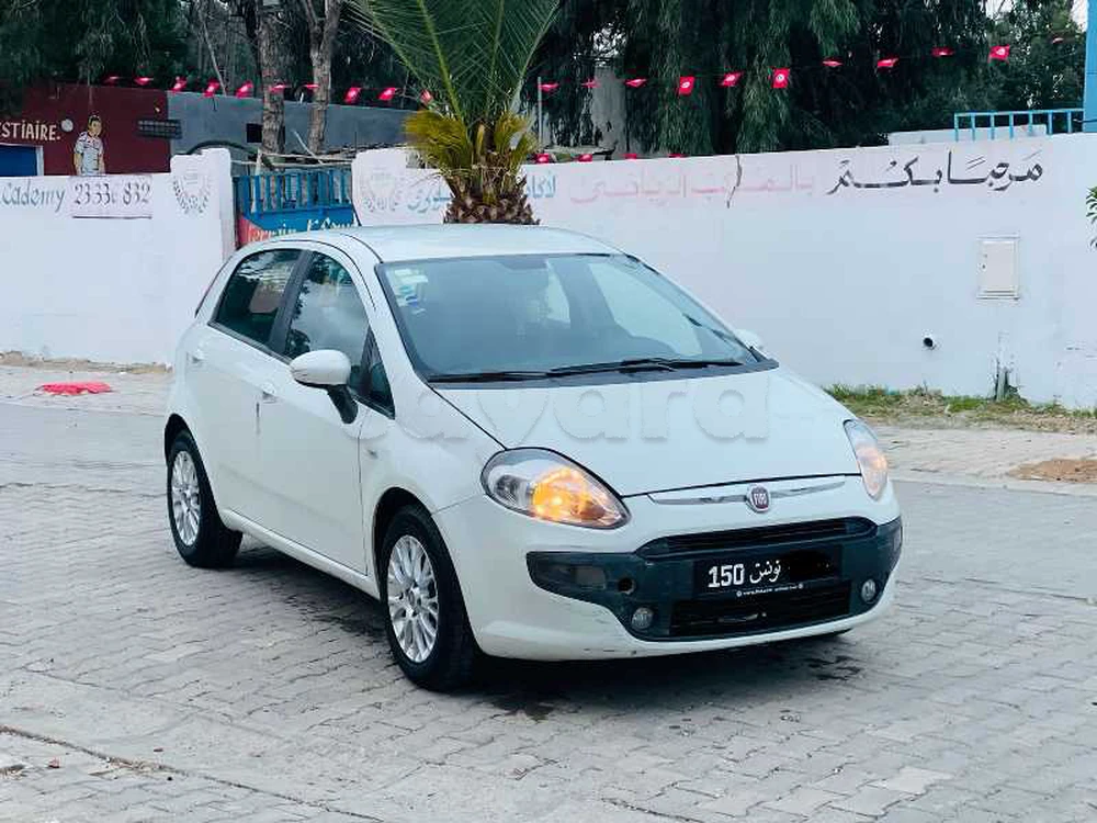 Carte voiture Fiat Punto