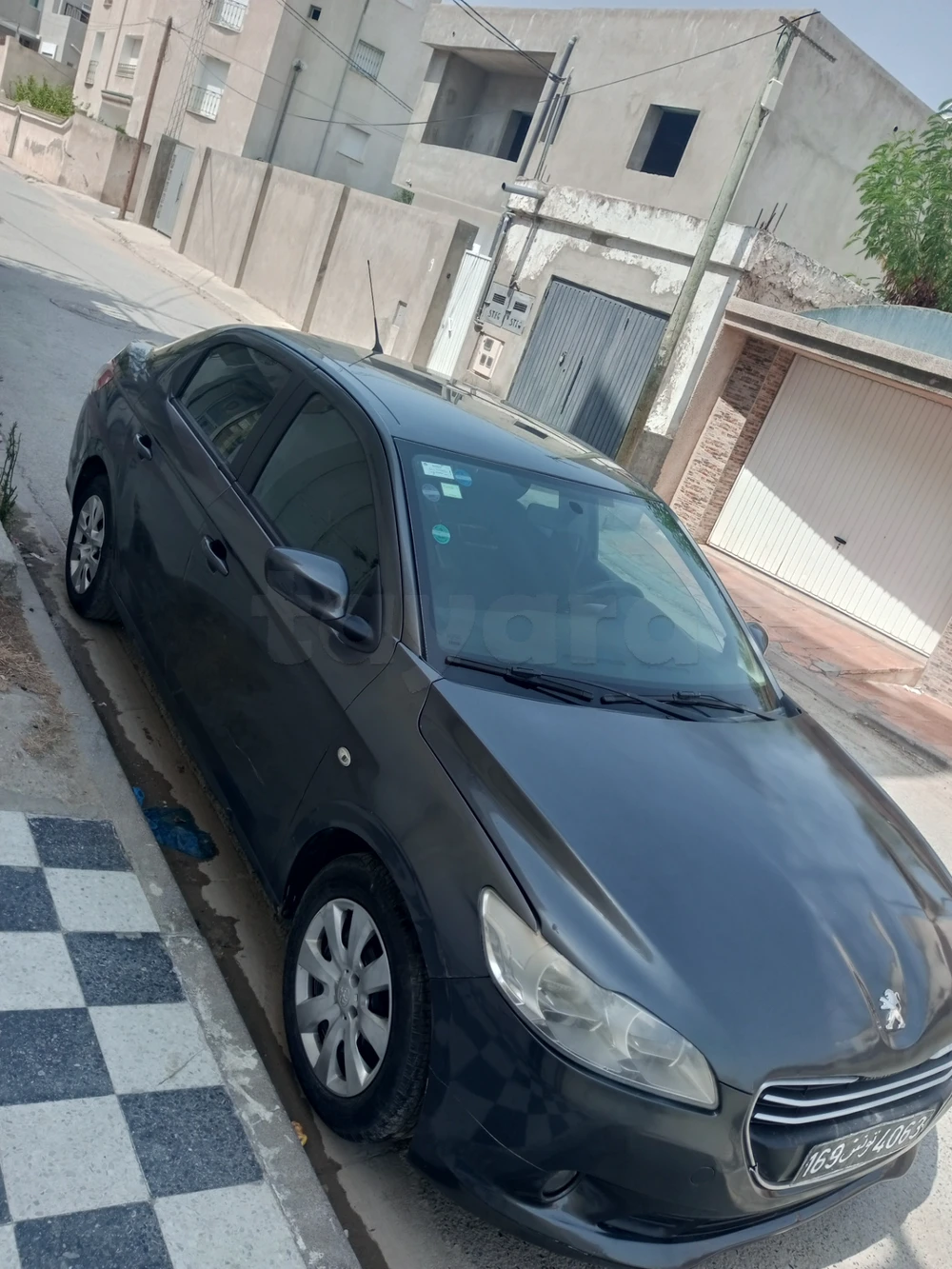 Peugeot 301