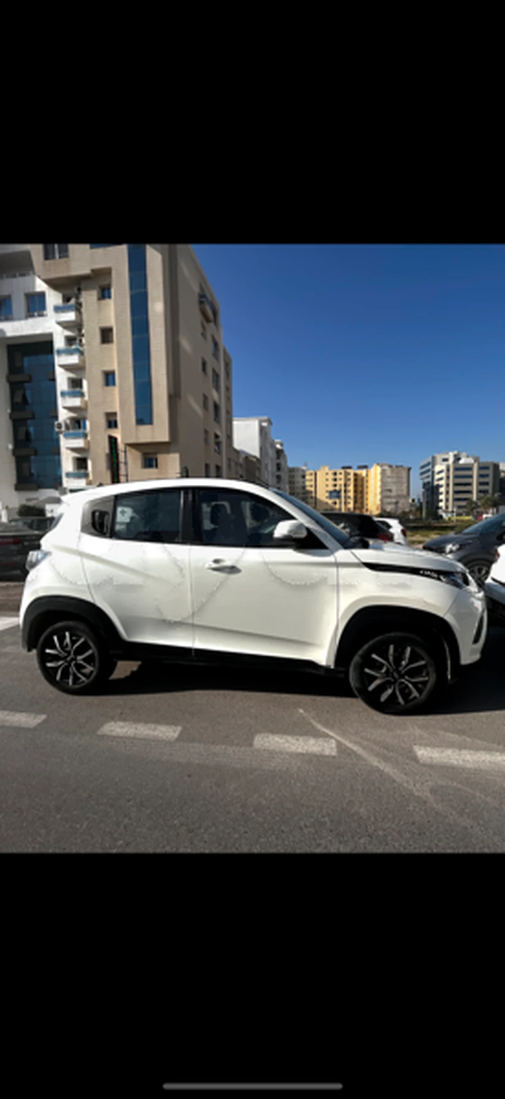 Carte voiture Mahindra Hover