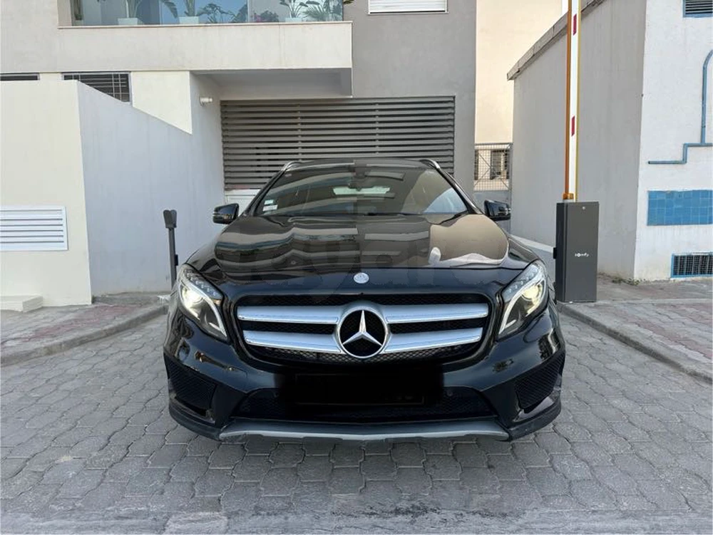 Carte voiture Mercedes-Benz Classe GLA