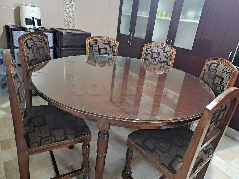 salle à manger , table + 6 chaises , 21 536 364