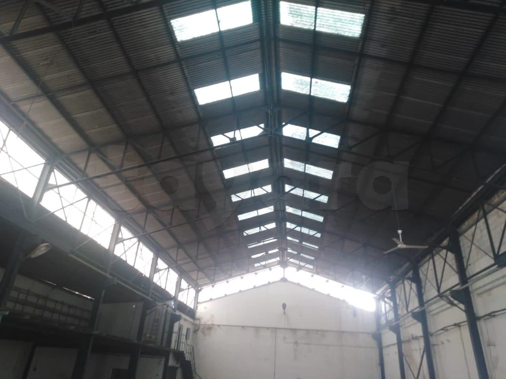 vente charguia1 depot sur terrain 1274m²
