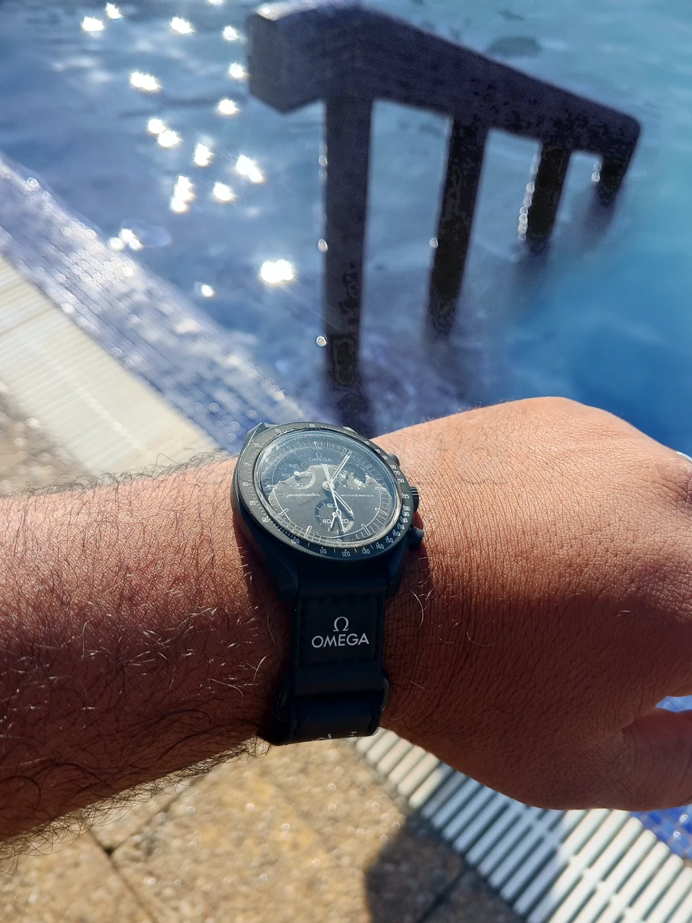 Swatch Omega Speedmaster moonswatch