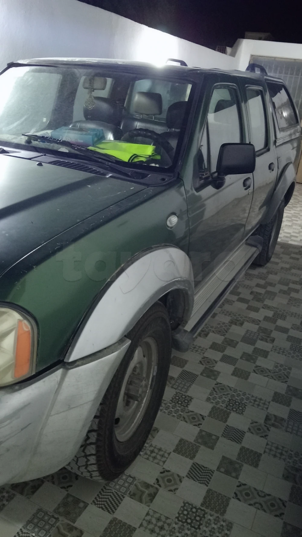 Carte voiture Nissan Navara