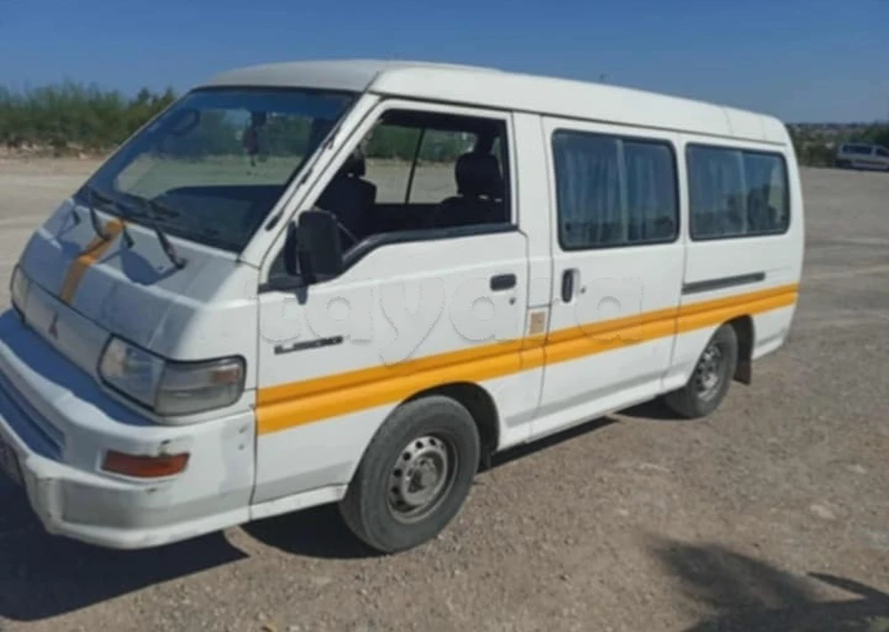 Carte voiture Mitsubishi L200