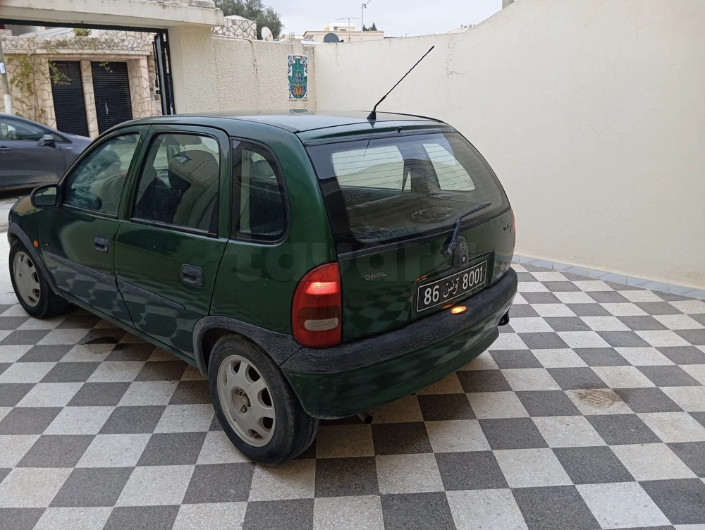 Carte voiture Opel Corsa