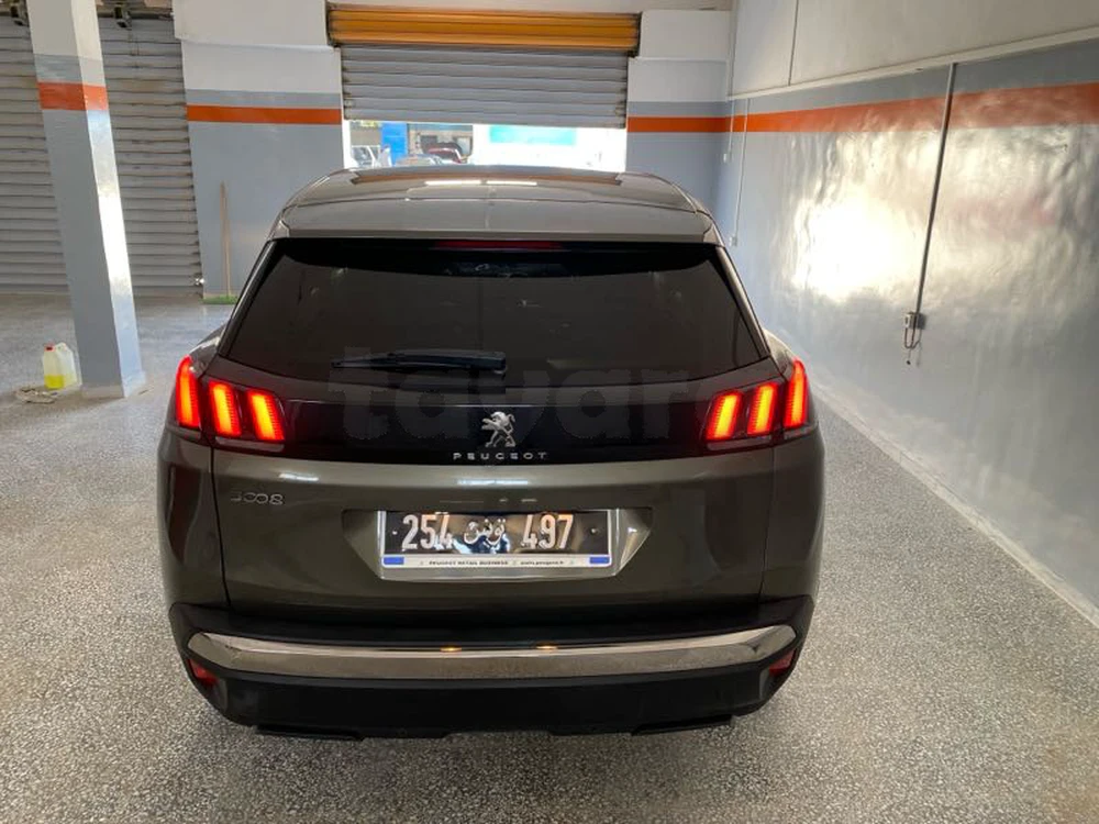 Carte voiture Peugeot 3008