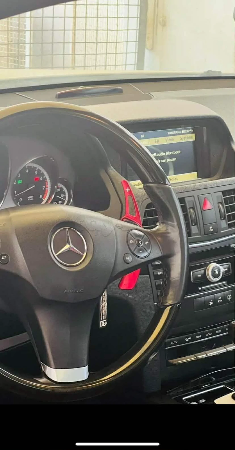 Carte voiture Mercedes-Benz Classe E