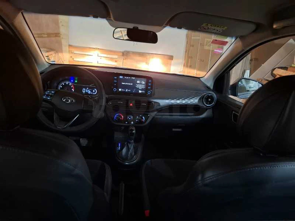 Carte voiture Hyundai i10