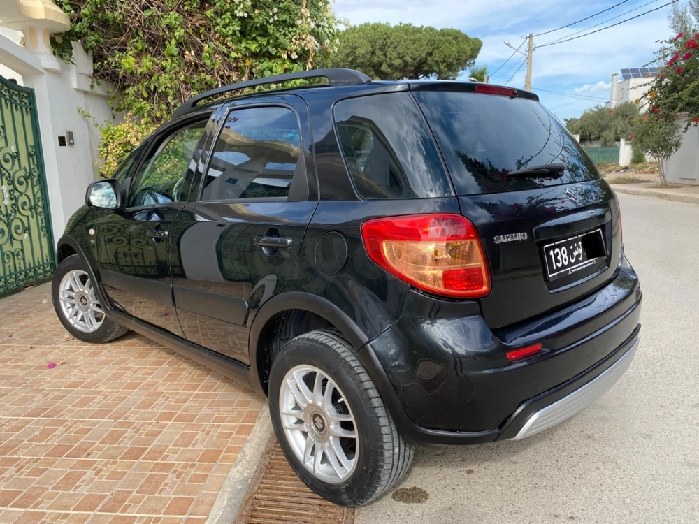 Suzuki SX4