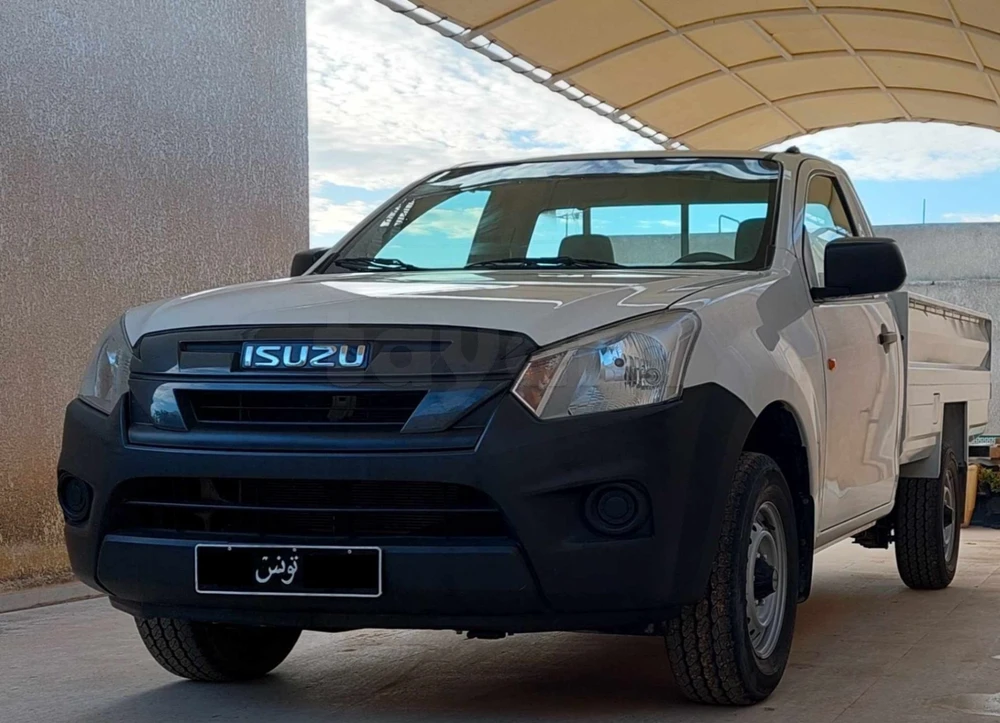 Carte voiture Isuzu D-Max