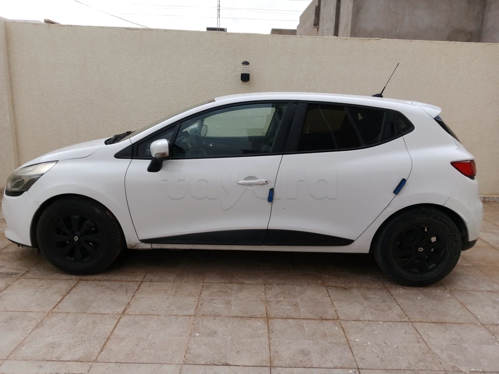 Carte voiture Renault Clio