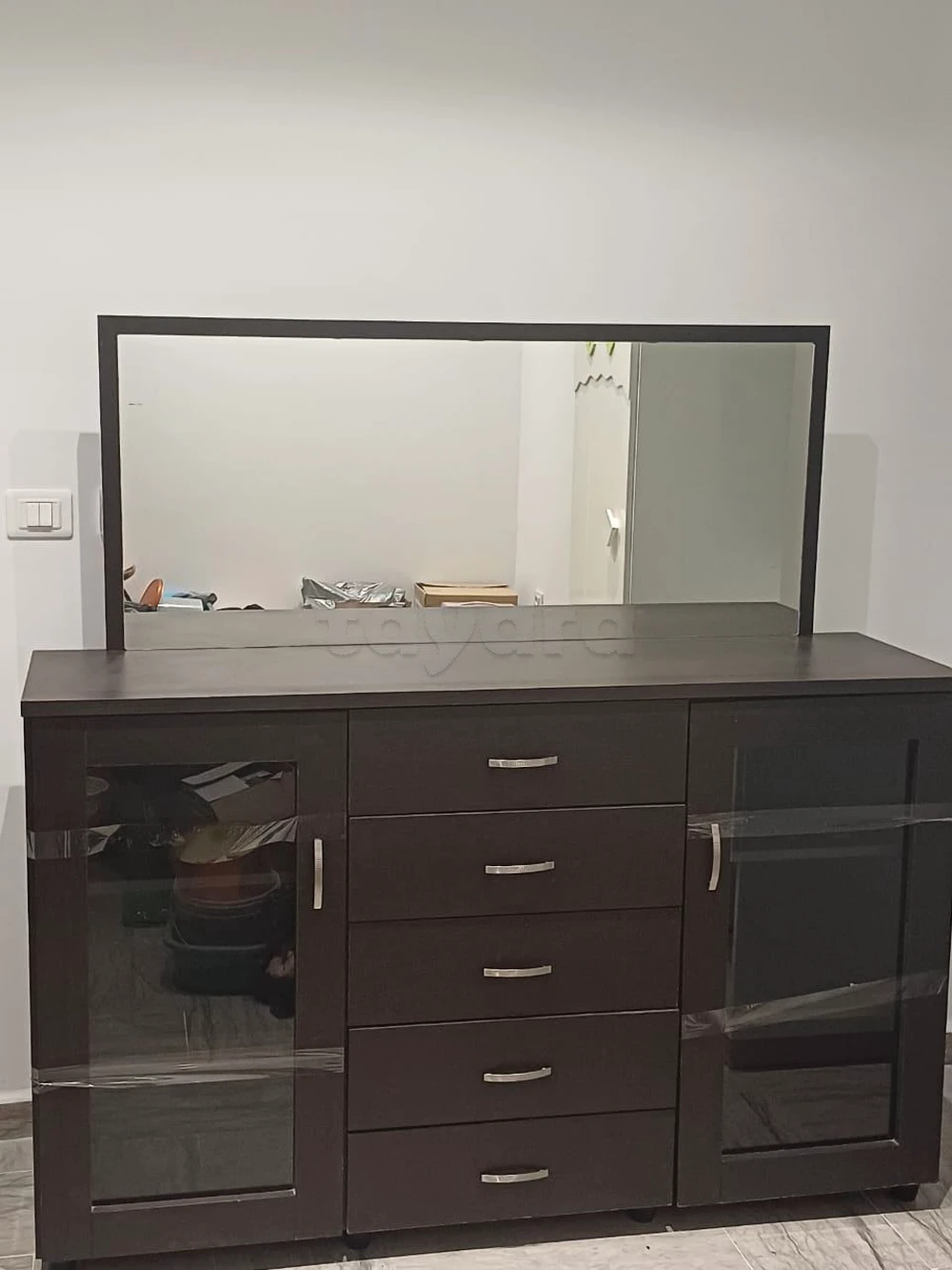 Buffet en très bon état, presque neuf