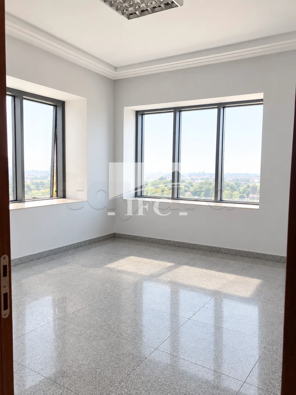 Bureau en 4 espaces -129m²-CUN- IFCU155