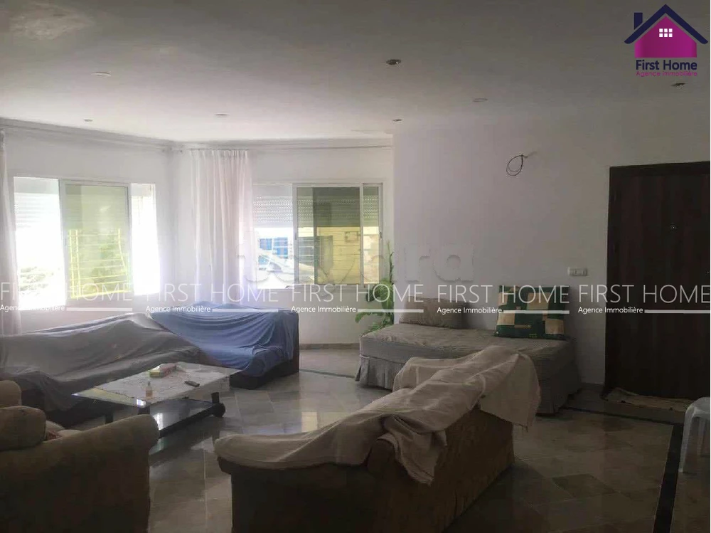 A Vendre une maison sur deux niveaux - Hammamet