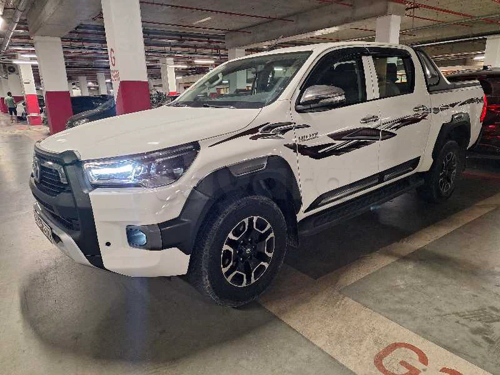 Carte voiture Toyota Hilux