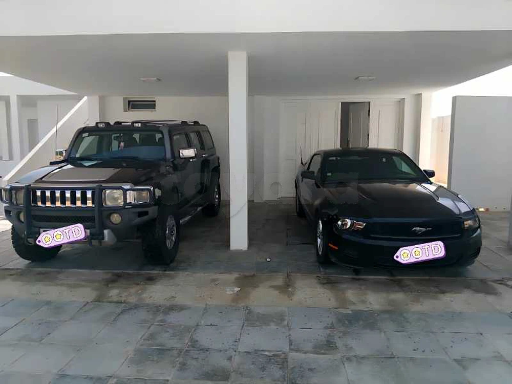 Hummer H3