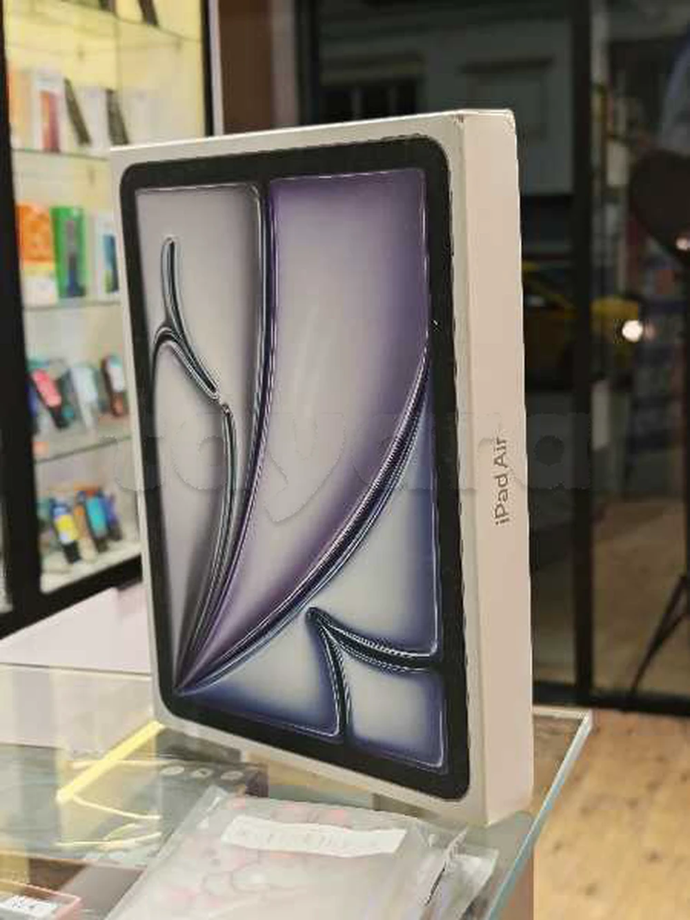 iPad Air M3 11 Pouce Cacheté