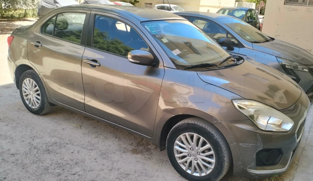 Carte voiture Suzuki Swift