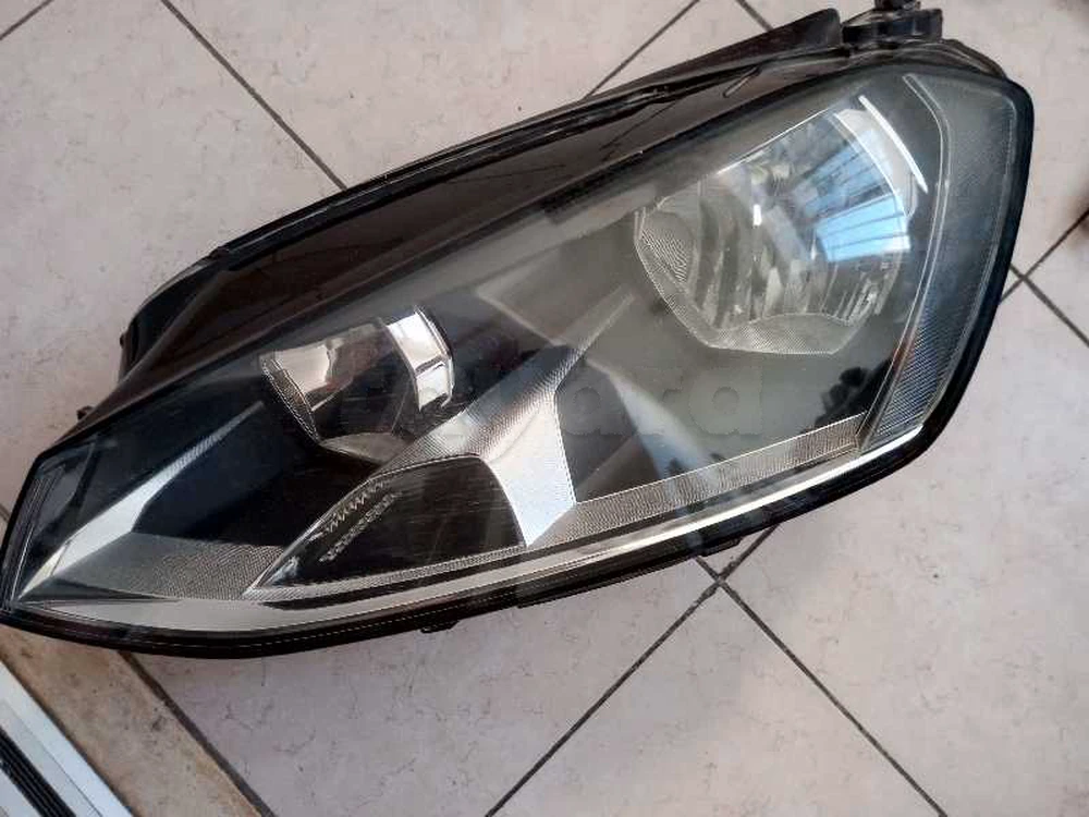 feu avant gauche golf 7