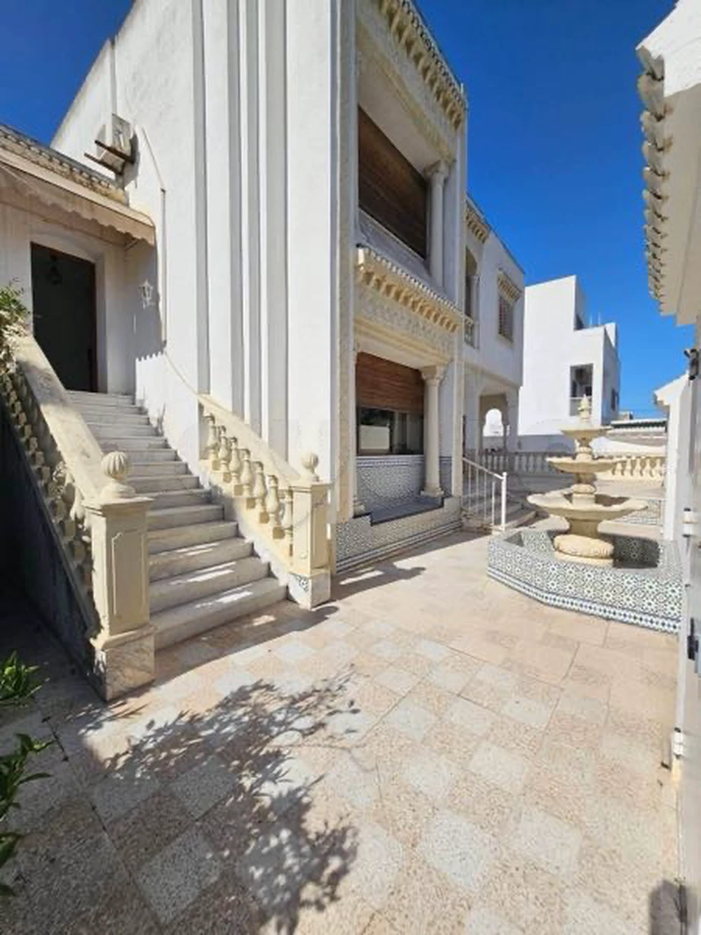 MUTUELLE VILLE | VILLA D'EXCEPTION S+8 À VENDRE