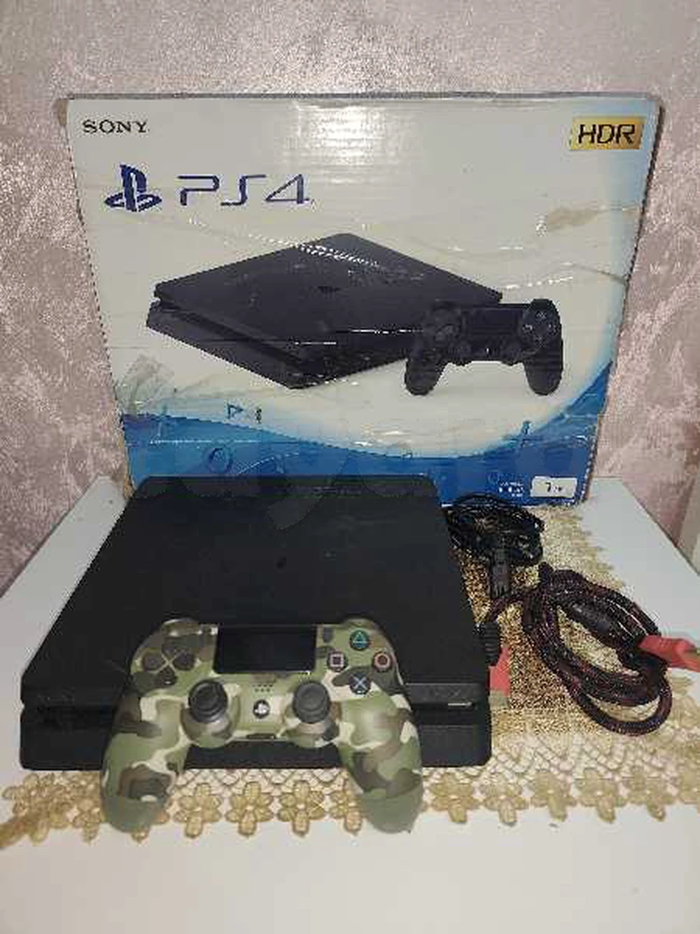 Ps4 slim patché 1TB