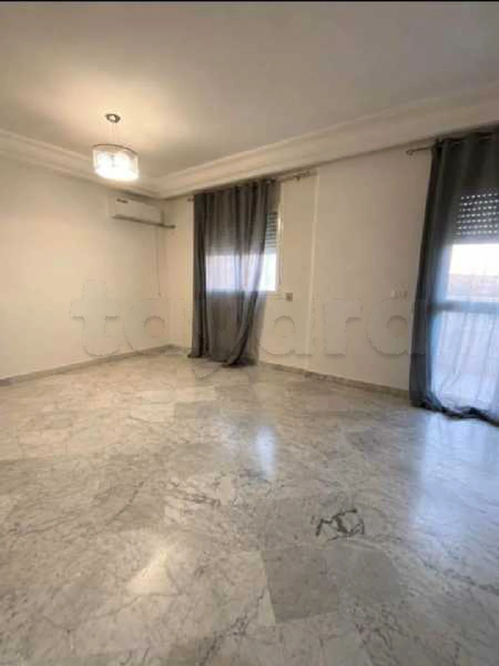 appartement S+3 à loyer
