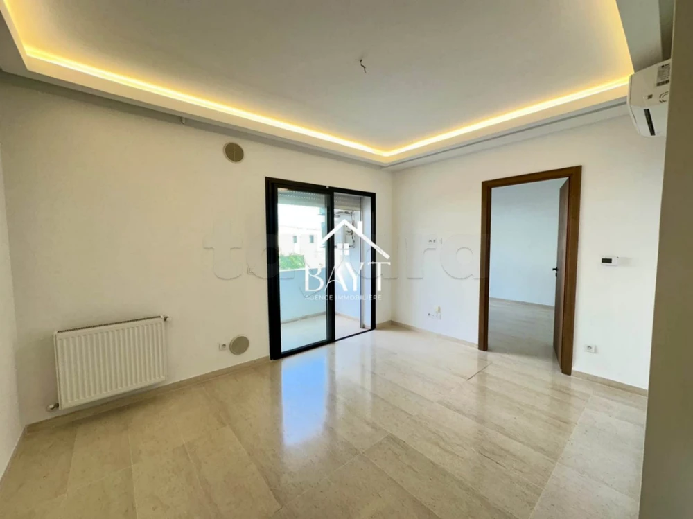 APPARTEMENT S+1 BOUMHEL BASSATINE
