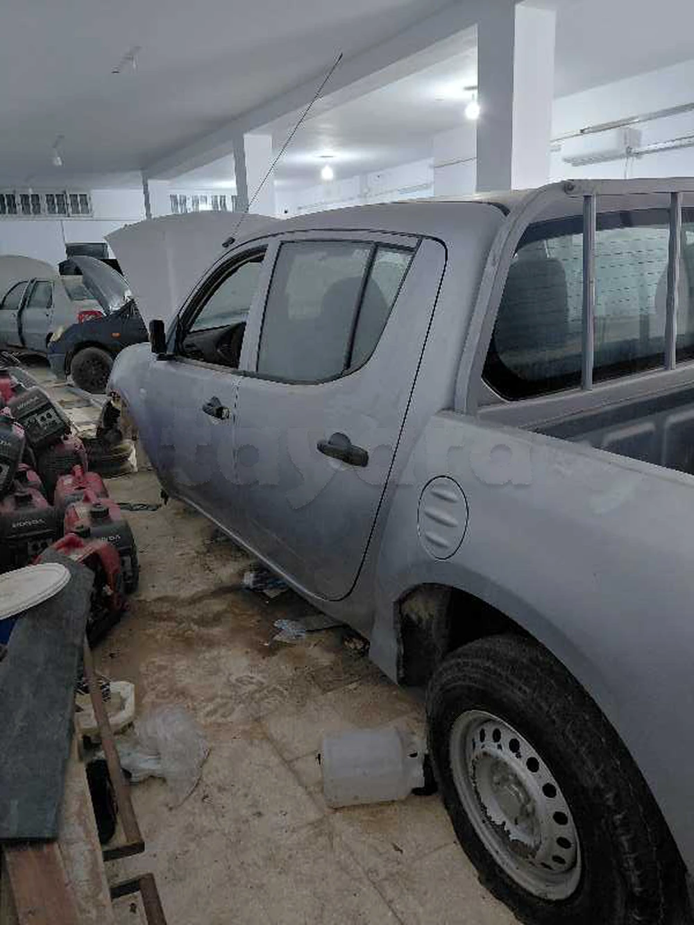 Carte voiture Mitsubishi L200