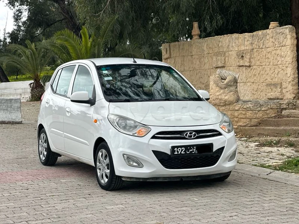 Carte voiture Hyundai i10