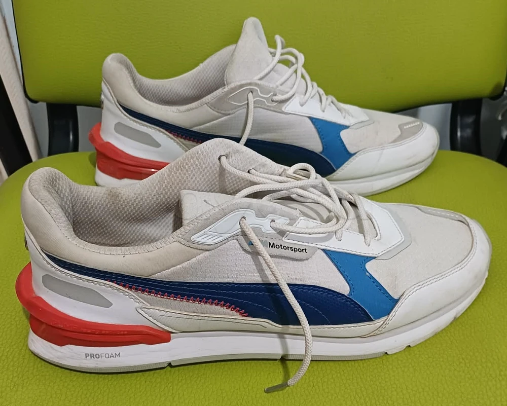 Puma Low Racer BMW pointure 42 original en excellent état