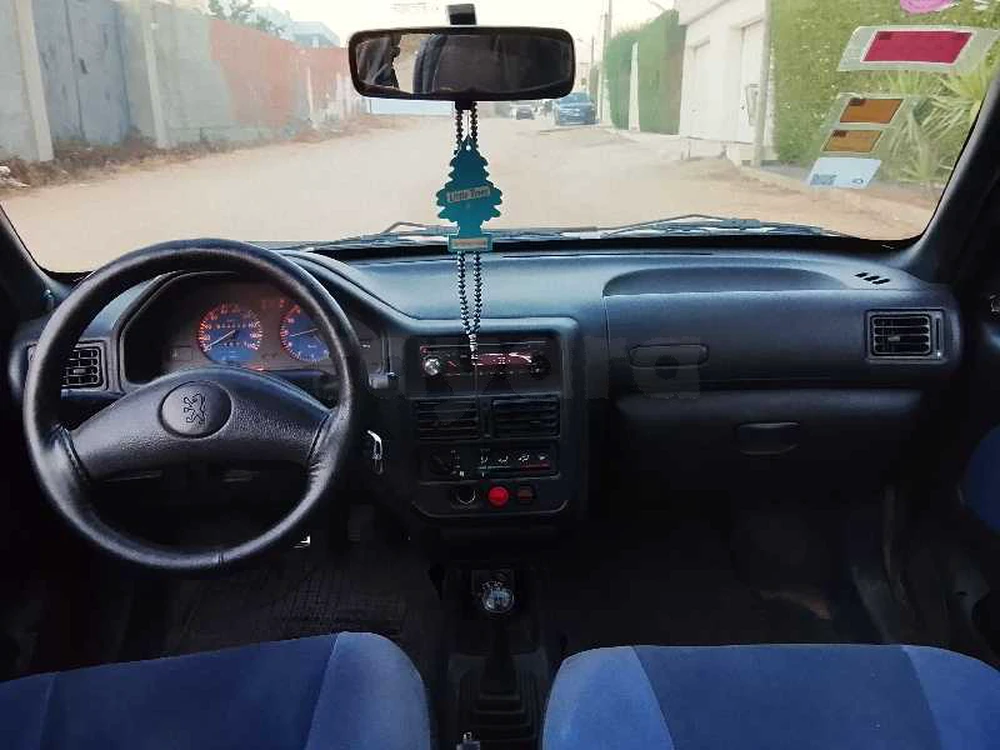 Peugeot 106