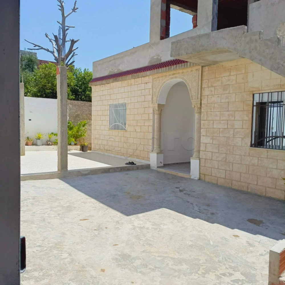 AV villa à coté Golf hammamet 99958728
