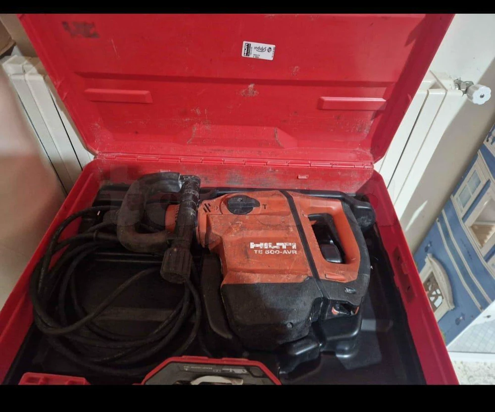 Lot matériel professionnelle hilti bosch