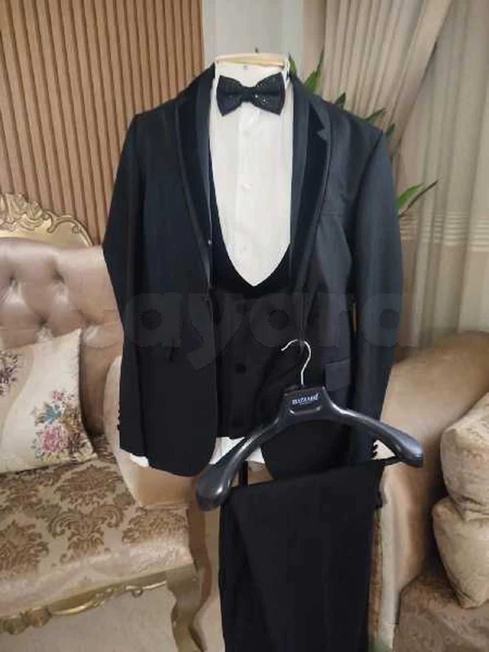 À VENDRE – COSTUME DE CÉRÉMONIE MAZZARO MILANO