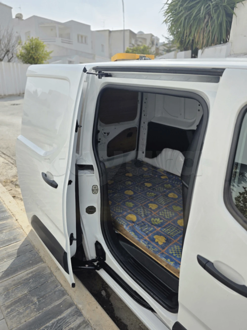 Carte voiture Peugeot Partner