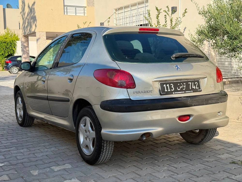Peugeot 206