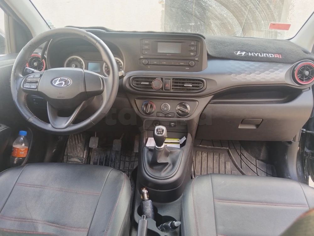 Carte voiture Hyundai i10