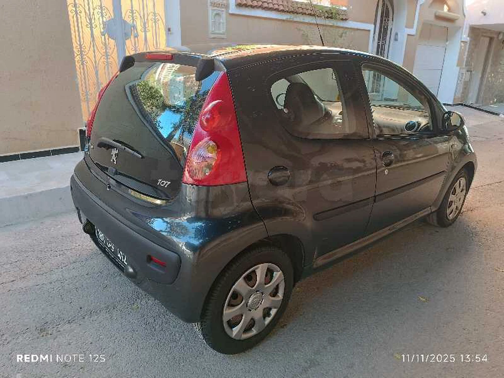 Peugeot 107