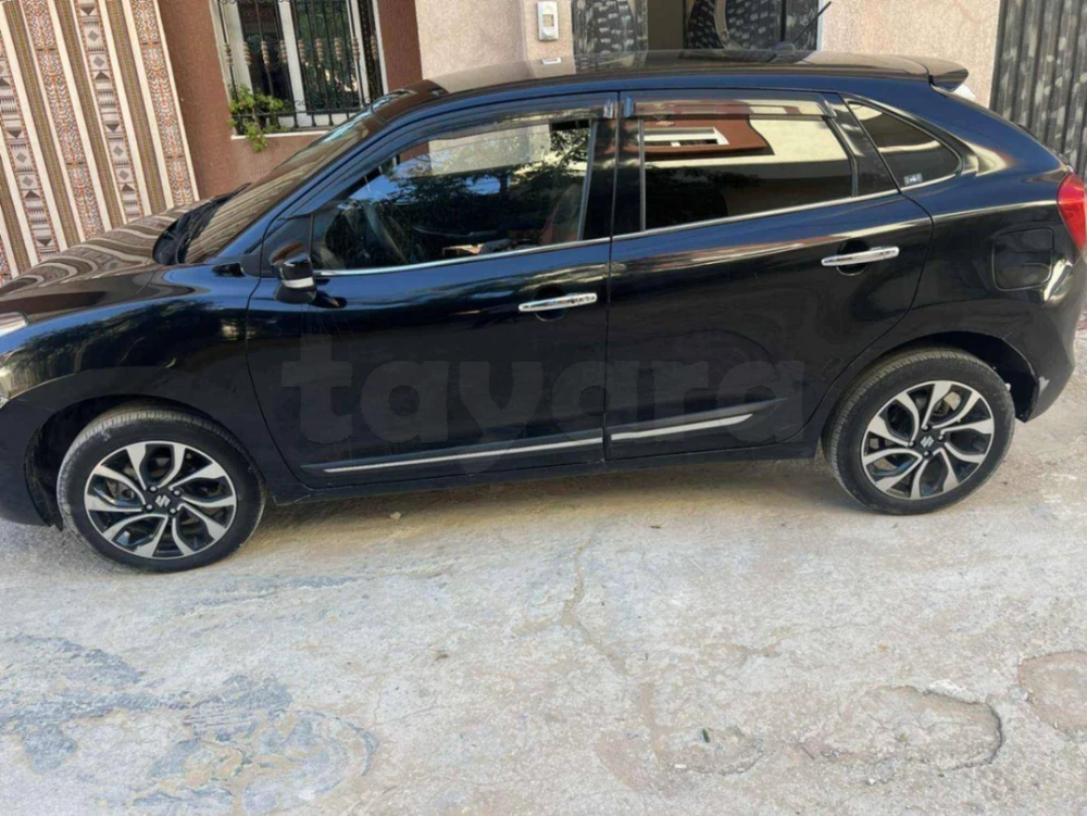 Carte voiture Suzuki Baleno