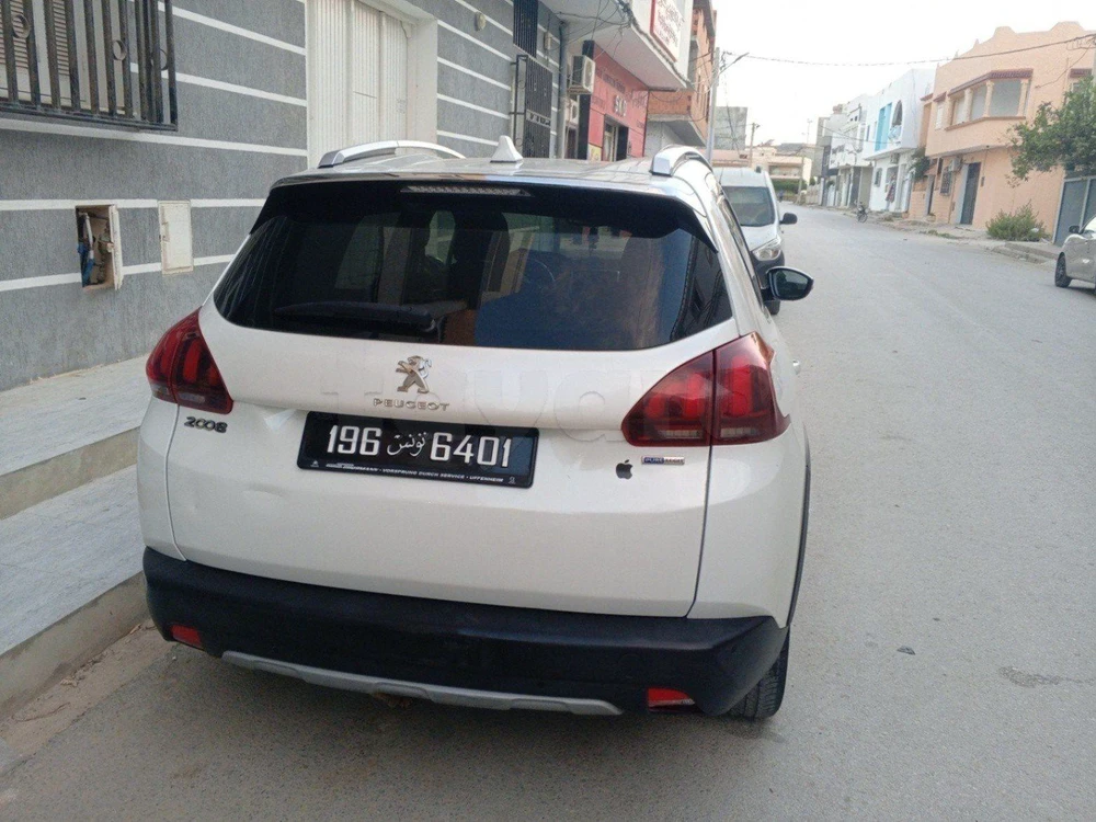 Carte voiture Peugeot 2008