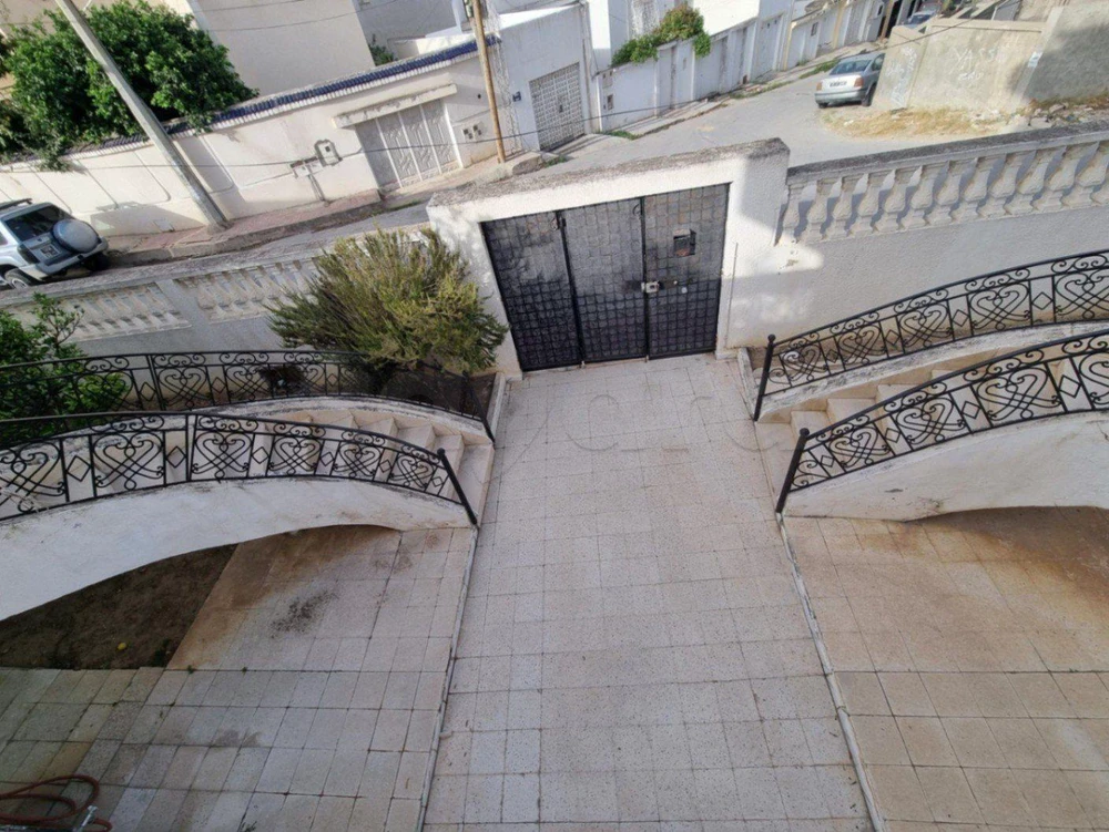 Grande villa 3 niveaux