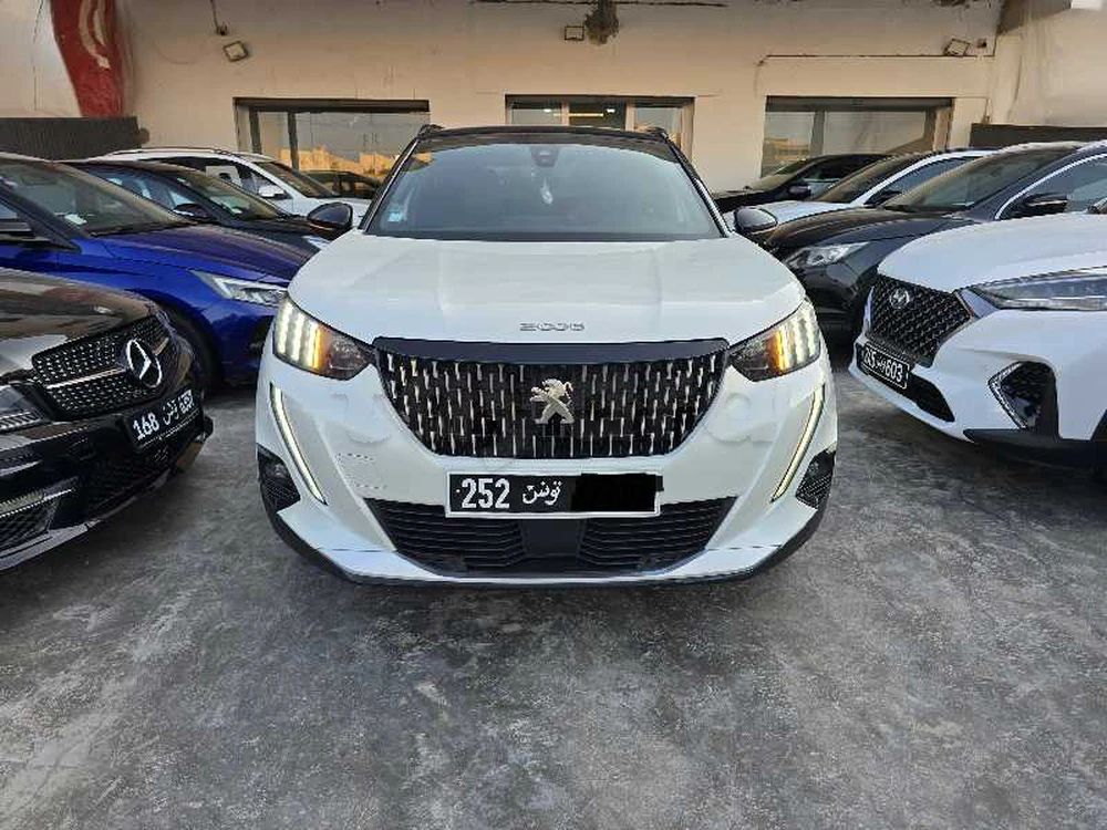 Carte voiture Peugeot 2008