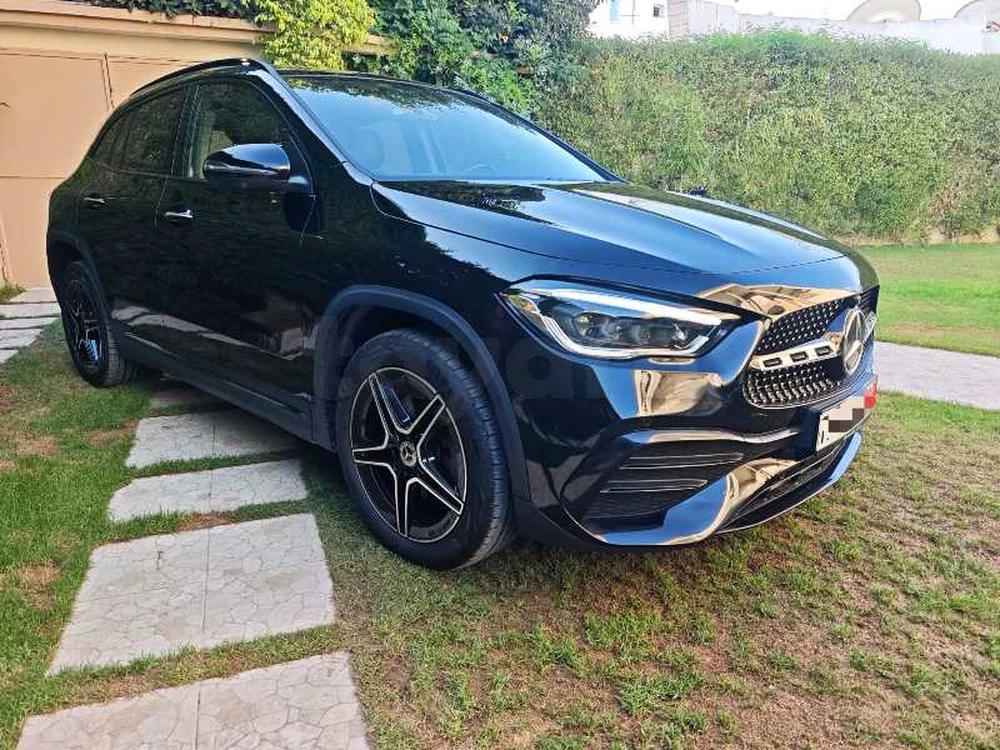 Carte voiture Mercedes-Benz Classe GLA
