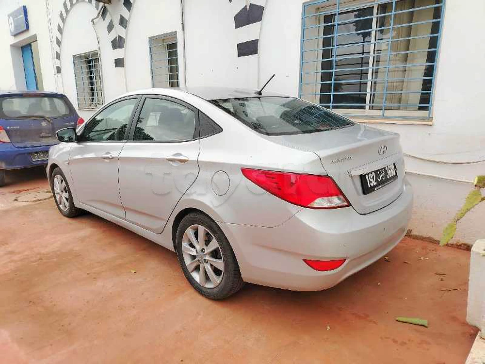 Hyundai Accent